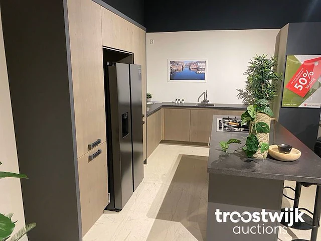Showroomkeuken (c) - afbeelding 26 van  31