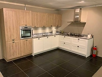 Showroomkeuken - afbeelding 1 van  26