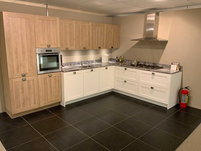 Showroomkeuken - afbeelding 3 van  26