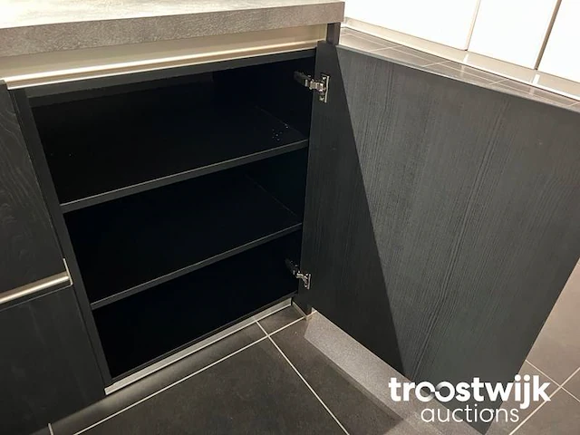 Showroomkeuken - afbeelding 17 van  27