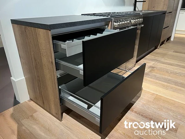 Showroomkeuken - afbeelding 25 van  29
