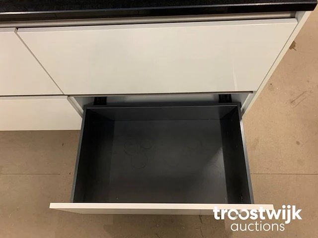 Showroomkeuken - afbeelding 3 van  32