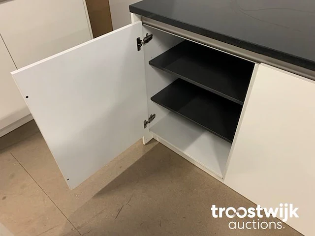 Showroomkeuken - afbeelding 11 van  32