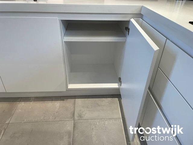 Showroomkeuken - afbeelding 4 van  27
