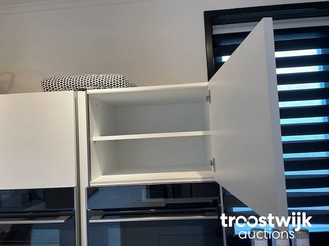 Showroomkeuken - afbeelding 10 van  27