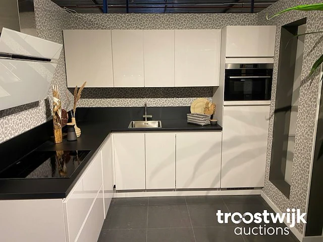 Showroomkeuken - afbeelding 19 van  25