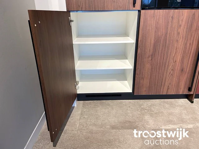 Showroomkeuken - afbeelding 10 van  22
