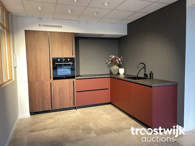 Showroomkeuken - afbeelding 1 van  22