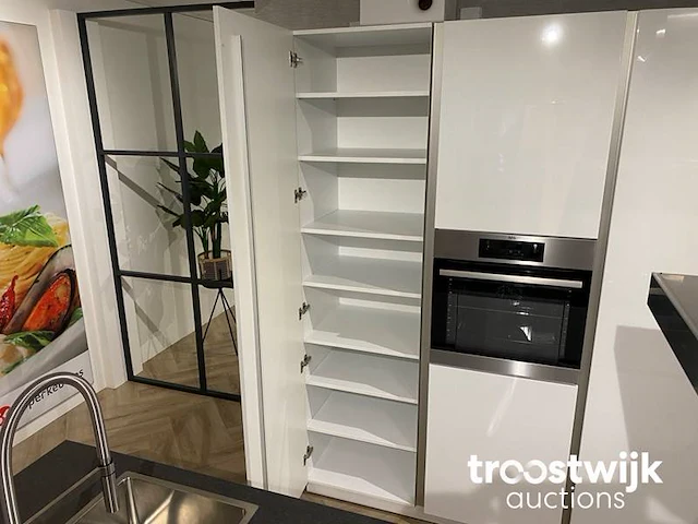 Showroomkeuken - afbeelding 25 van  27