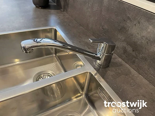 Showroomkeuken - afbeelding 2 van  24