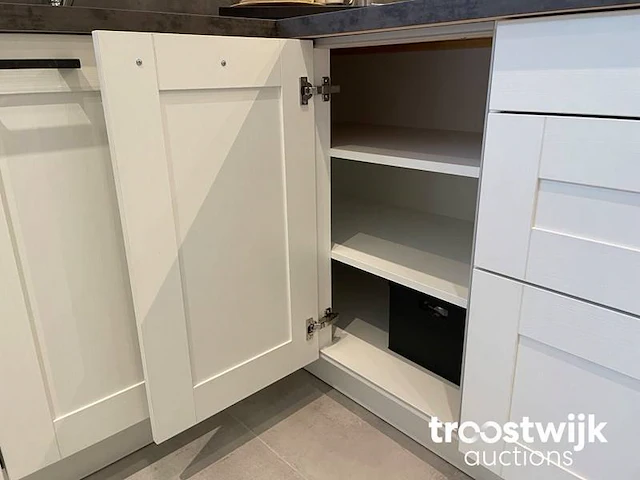 Showroomkeuken - afbeelding 3 van  24