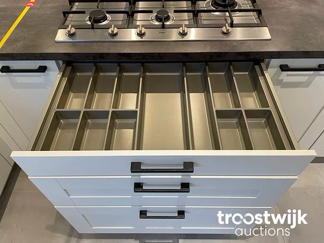 Showroomkeuken - afbeelding 6 van  24