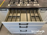 Showroomkeuken - afbeelding 6 van  24