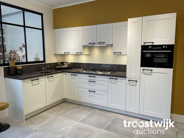 Showroomkeuken - afbeelding 1 van  24