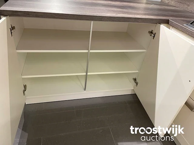 Showroomkeuken - afbeelding 2 van  29