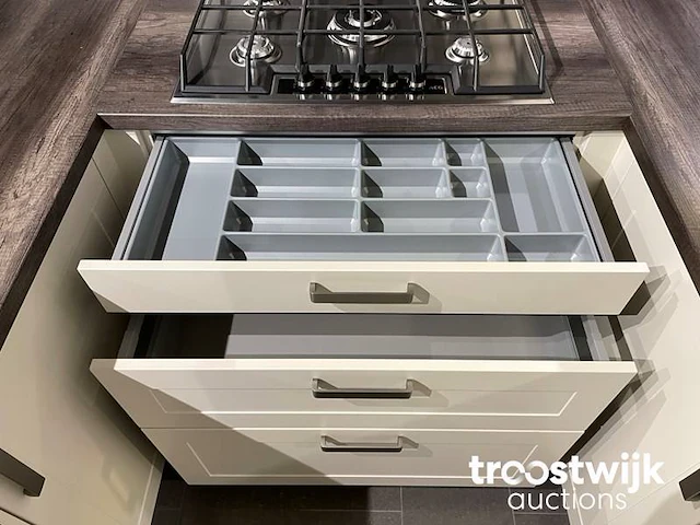 Showroomkeuken - afbeelding 5 van  29