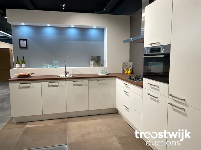 Showroomkeuken - afbeelding 12 van  24
