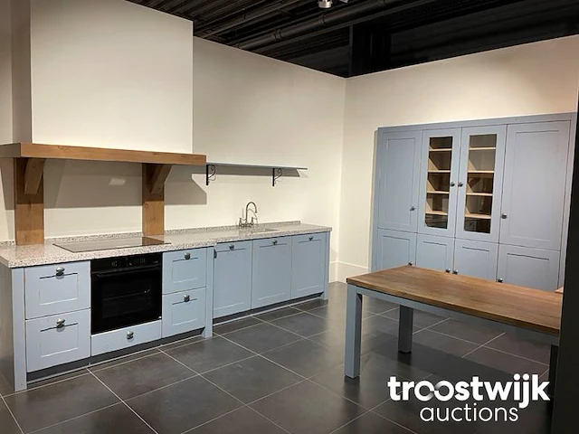 Showroomkeuken - afbeelding 12 van  23