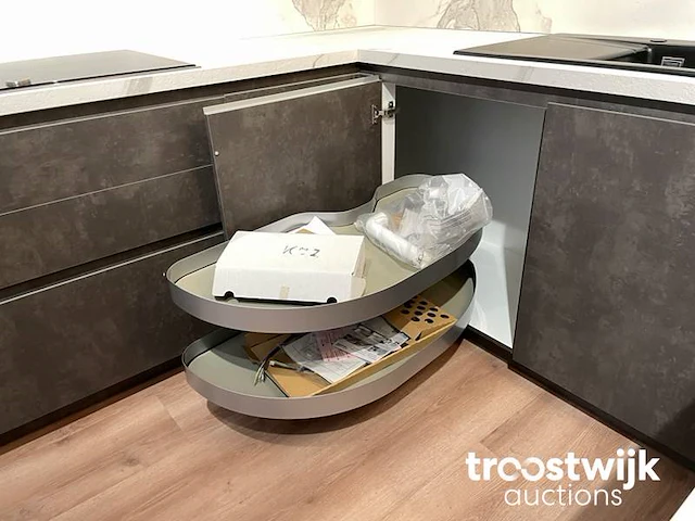 Showroomkeuken - afbeelding 7 van  31