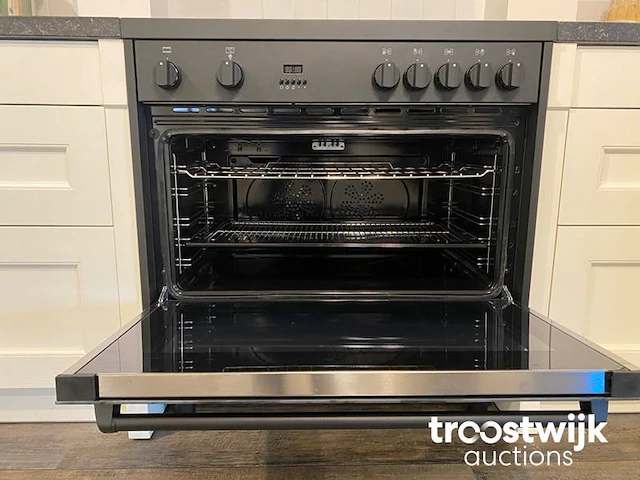 Showroomkeuken - afbeelding 10 van  29