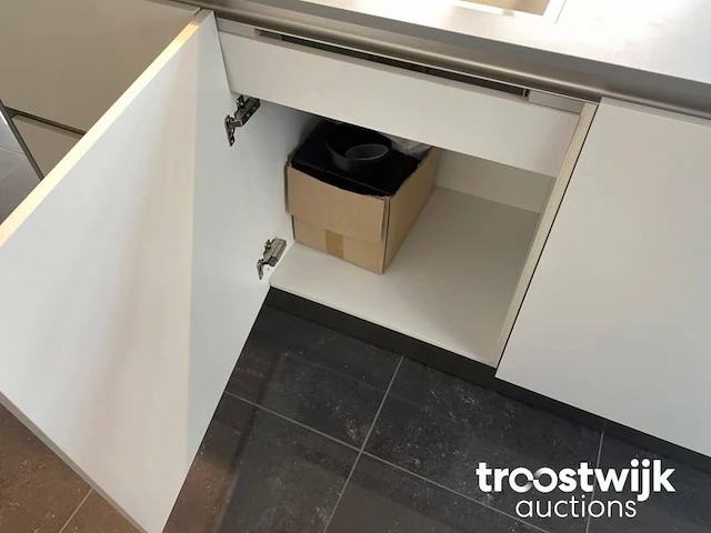 Showroomkeuken - afbeelding 13 van  43