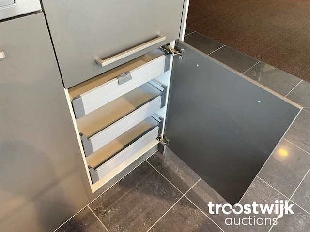 Showroomkeuken - afbeelding 37 van  43