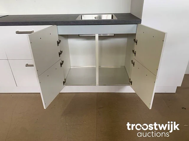 Showroomkeuken - afbeelding 2 van  23
