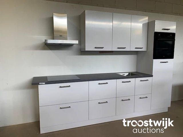 Showroomkeuken - afbeelding 12 van  23