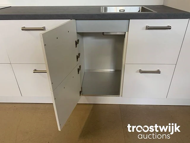 Showroomkeuken - afbeelding 23 van  23