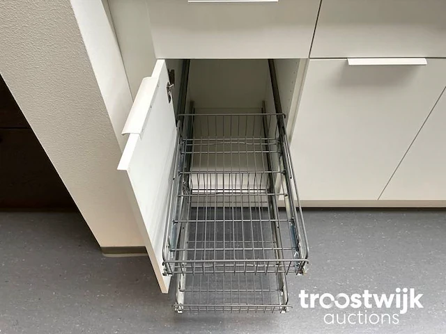 Showroomkeuken - afbeelding 31 van  34