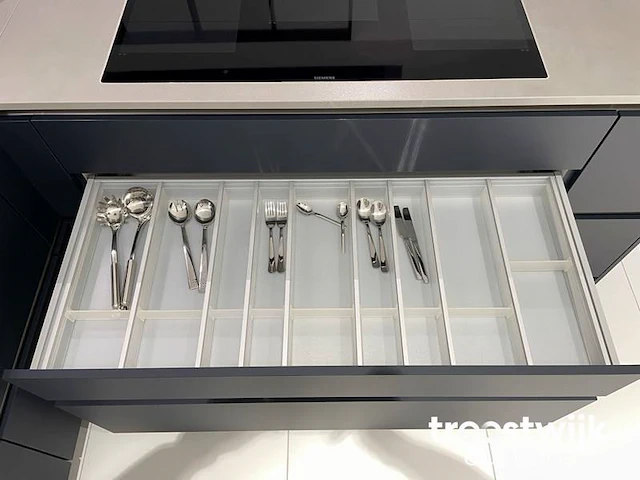 Showroomkeuken - afbeelding 9 van  43