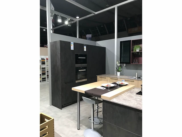 Showroomkeuken - afbeelding 15 van  19