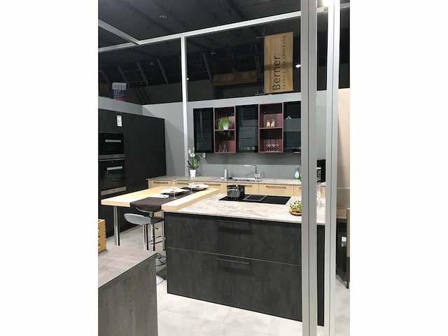 Showroomkeuken - afbeelding 16 van  19