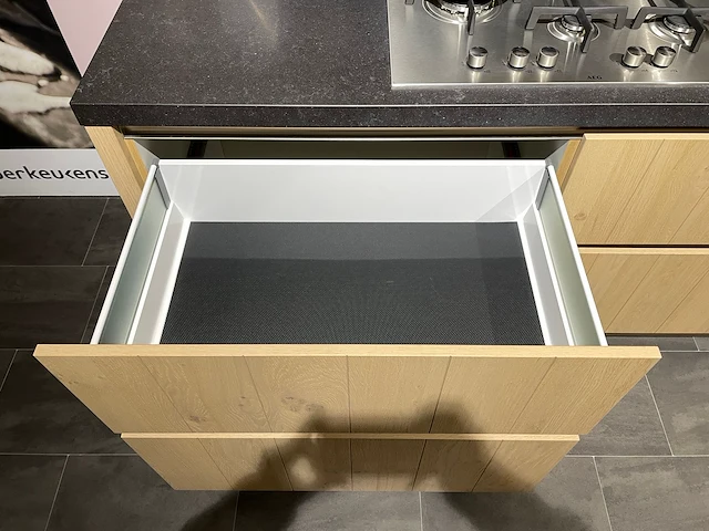 Showroomkeuken - afbeelding 9 van  29