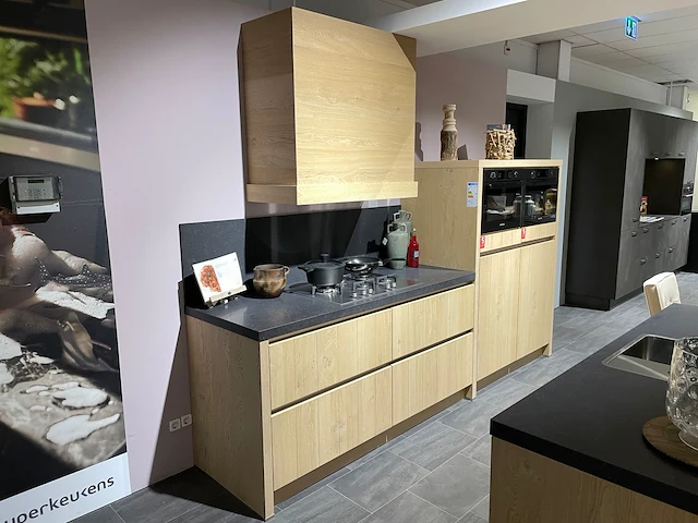 Showroomkeuken - afbeelding 23 van  29