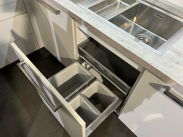 Showroomkeuken - afbeelding 7 van  28