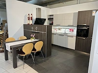 Showroomkeuken - afbeelding 1 van  28