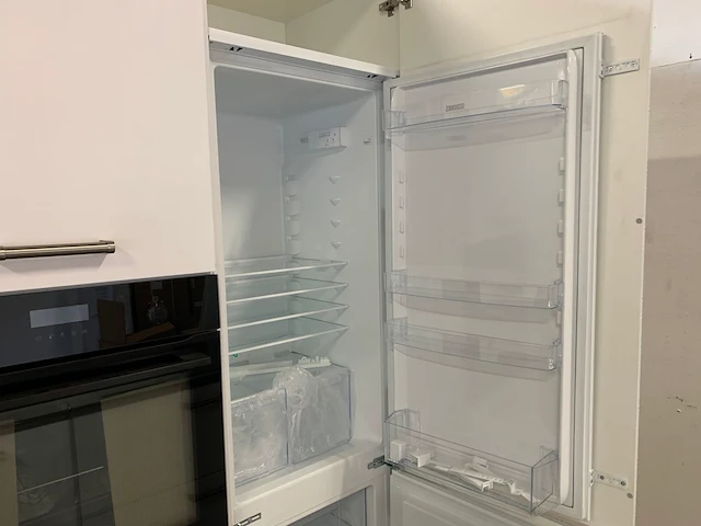 Showroomkeuken - afbeelding 16 van  30