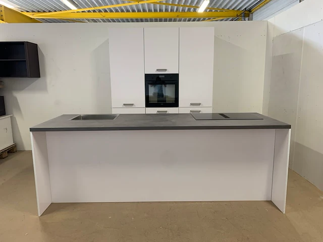 Showroomkeuken - afbeelding 12 van  30