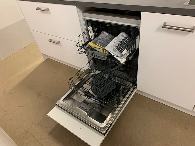 Showroomkeuken - afbeelding 28 van  30