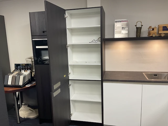 Showroomkeuken - afbeelding 27 van  29