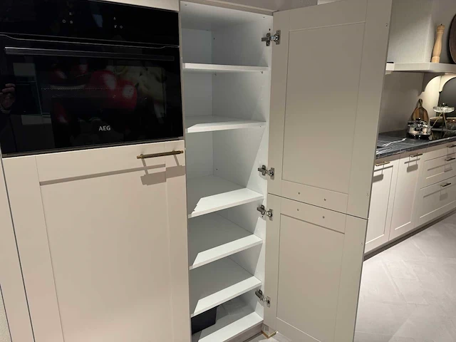 Showroomkeuken - afbeelding 11 van  40
