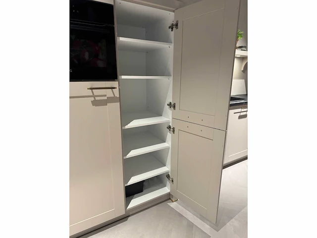 Showroomkeuken - afbeelding 12 van  40
