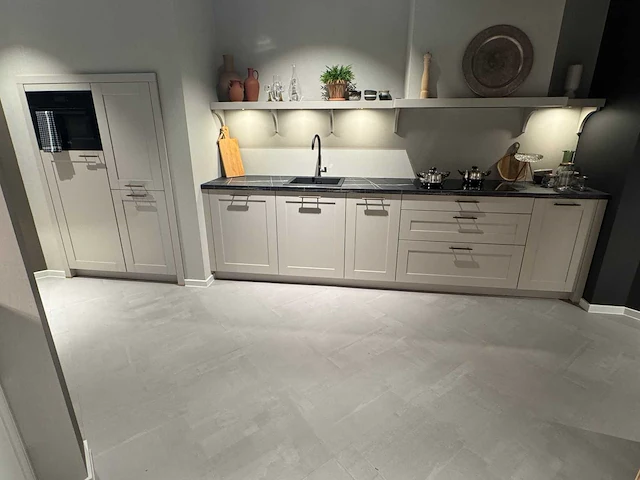 Showroomkeuken - afbeelding 1 van  40