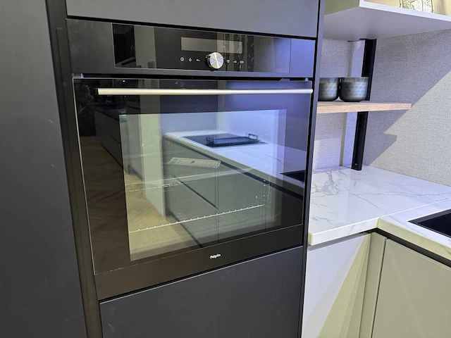 Showroomkeuken - afbeelding 9 van  42