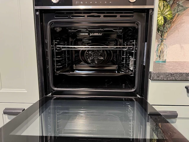 Showroomkeuken - afbeelding 12 van  49