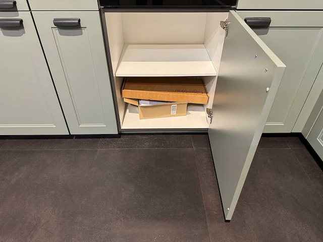 Showroomkeuken - afbeelding 14 van  49