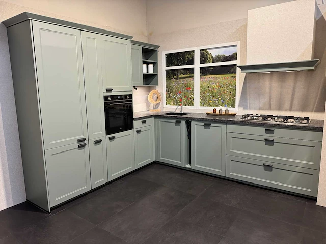 Showroomkeuken - afbeelding 1 van  49