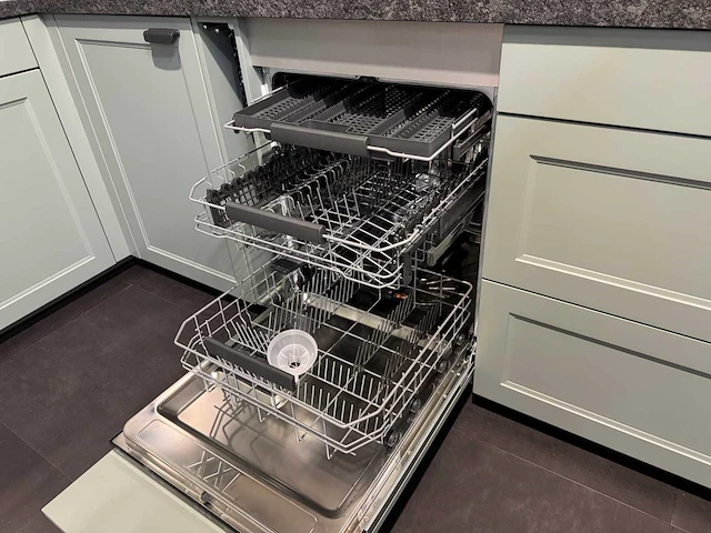 Showroomkeuken - afbeelding 28 van  49