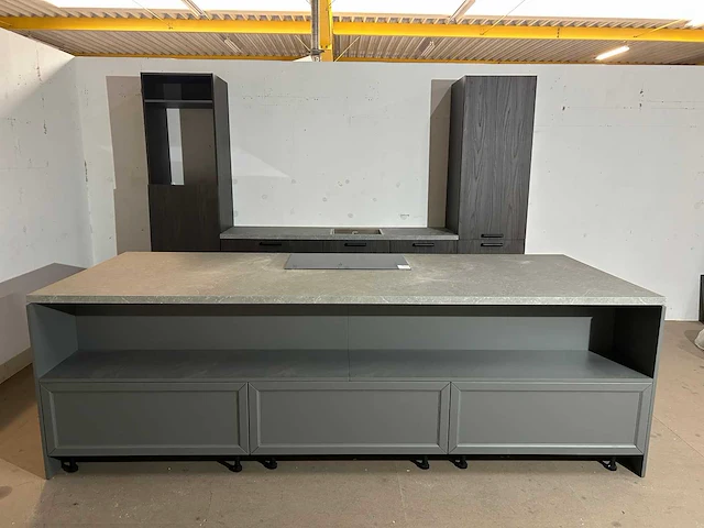 Showroomkeuken - afbeelding 1 van  50